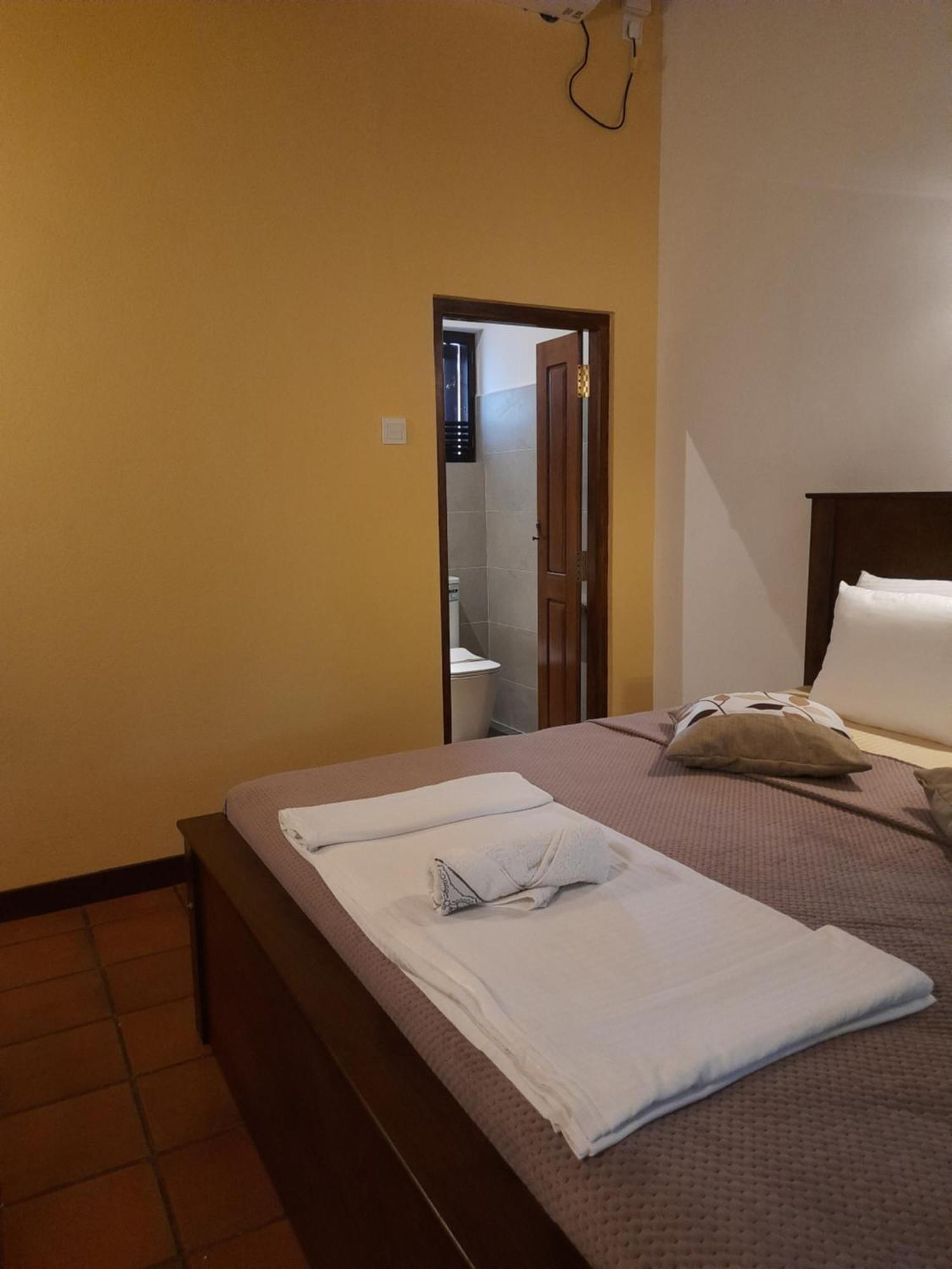 Villa A50 Negombo Esterno foto