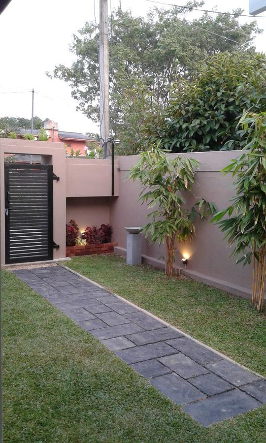 Villa A50 Negombo Esterno foto