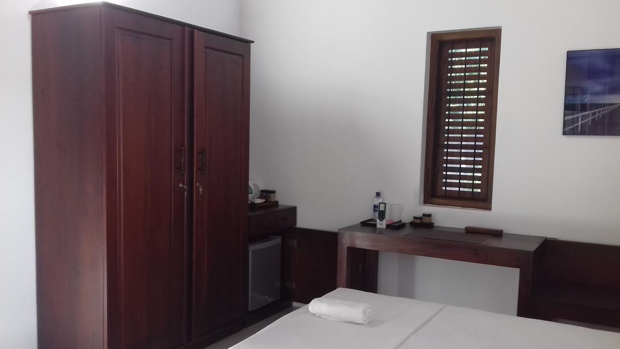 Villa A50 Negombo Esterno foto