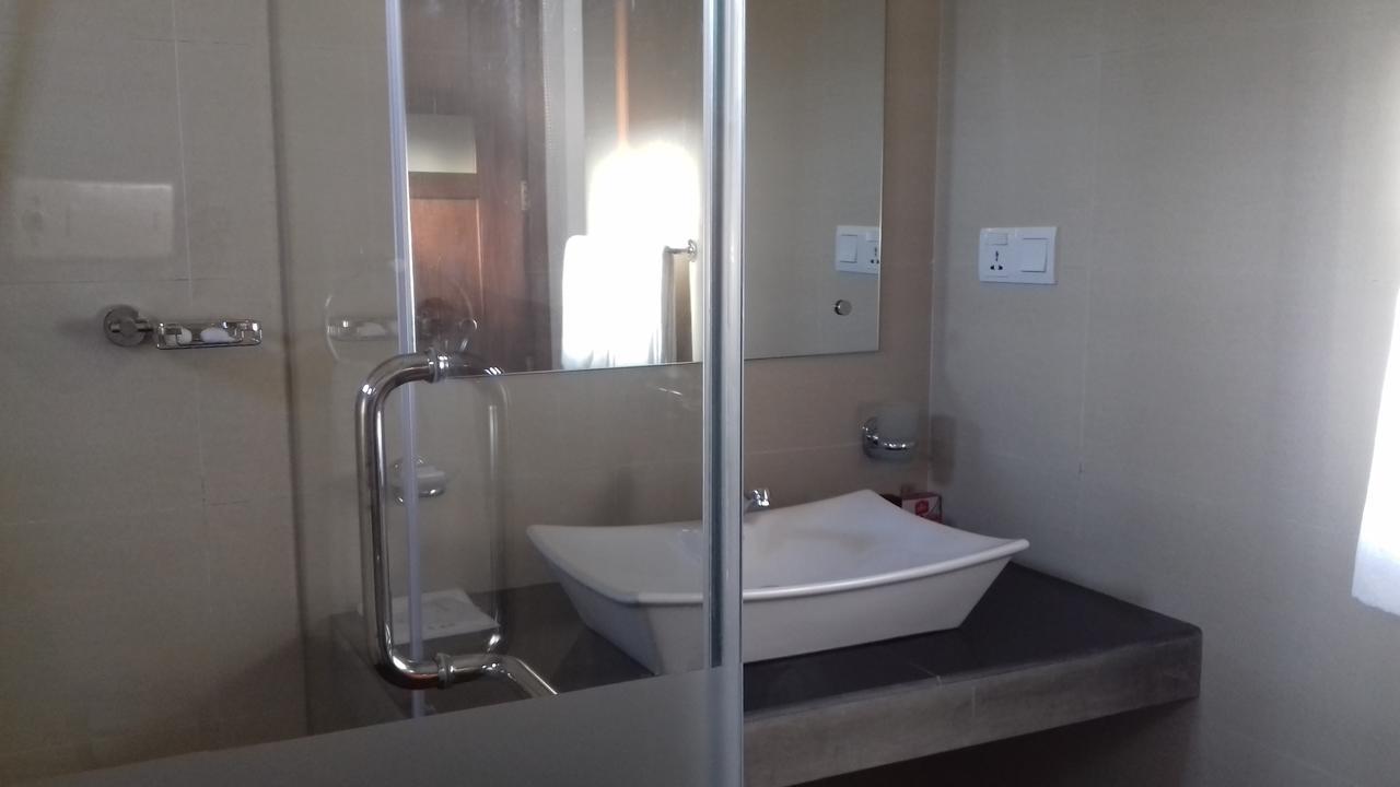 Villa A50 Negombo Esterno foto